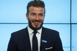 VIDEO UNIK WIMBLEDON : David Beckham Bisa Juga Jadi Bintang di Lapangan Tenis