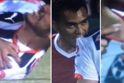 ULAH PESEPAK BOLA : Terinspirasi Luis Suarez, Pemain Ini Gigit Lawan di Lapangan