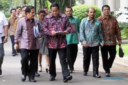 RESHUFFLE KABINET JOKOWI : Lagi, Dilema Parpol-Profesional di Depan Jokowi