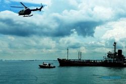 PENYELUNDUPAN BBM ILEGAL : Polisi Periksa BBM yang Diangkut Kapal Berbendera Asing