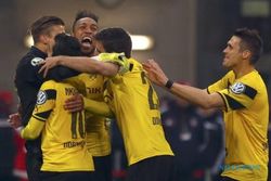 DFB-POKAL 2015 : Bayern Tersingkir, Dortmund Menang Lewat Adu Penalti
