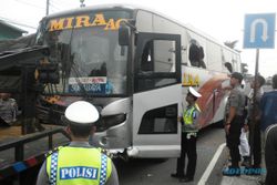 KECELAKAAN KARANGANYAR : Tabrak Motor di Jalan Solo-Sragen, Bus Mira Nyaris Dibakar Massa
