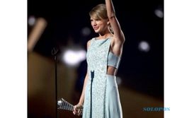 ACM AWARDS 2015 : Taylor Swift Rebut Kategori Youngest Entertainer