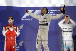 GP F1 BAHRAIN 2015 : Hamilton Rebut Juara, Kimi Finis Kedua