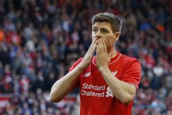 KARIER STEVEN GERRARD : Gerrard Berat Tinggalkan Liverpool