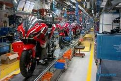 BURSA SEPEDA MOTOR : Kawasaki Indonesia Ogah Jual Pulsar 200RS dan 200AS, Penggemar Kecewa