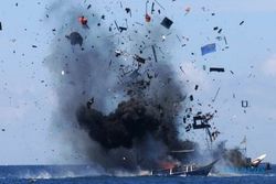 PENENGGELAMAN KAPAL ASING : 8 Kapal Pelaku Illegal Fishing Akan Ditenggelamkan