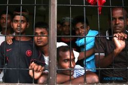 PENGUNGSI ROHINGYA : 30 Kuburan Massal Ditemukan di Malaysia