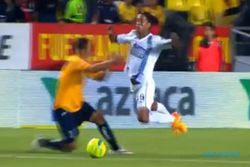 BINTANG SEPAK BOLA : Tinggalkan Queretaro, Ronaldinho Tak Punya Klub
