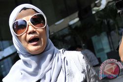 KORUPSI ALKES 2007 : Cici Tegal Diperiksa sebagai Saksi Siti Fadilah