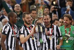 COPPA ITALIA 2015/2016 : Tundukkan AC Milan 1-0, Juventus Juara!