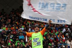 HARI BURUH : "Komitmen Jokowi-JK Lindungi Buruh Nol Besar!"