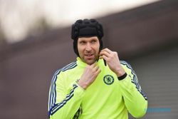 BURSA TRANSFER : Petr Cech Segera Berkostum Arsenal
