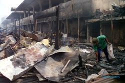 PASAR JOHAR TERBAKAR : Ini Beberapa Kejanggalan Kebakaran Pasar Johar Semarang