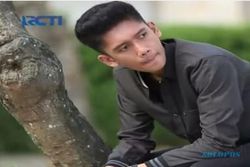 X FACTOR INDONESIA : Ramli Sukses Rampok Hati Para Mentor saat Show Case