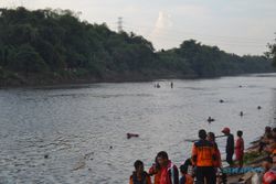 WARGA KALAP : Jenazah Bocah Telukan Ditemukan 1 Km dari Jembatan Bacem