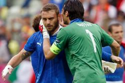 PEMAIN CEDERA : Buffon-De Rossi Absen Lawan Portugal