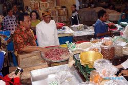 FOTO RAMADAN 2015 : Menteri Perdagangan ke Pasar Gede