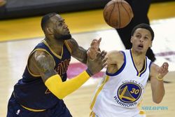 FINAL NBA 2014/2015 : Curry Tunaikan Janji, Warriors Bikin Cavs Pusing