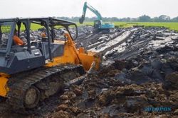 TOL SOLO-KERTOSONO : Duh, Pembangunan Tol Ngawi Baru 3,5%!