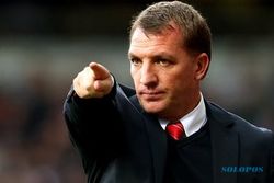 KARIR PELATIH : Brendan Rodgers Bertahan di Liverpool