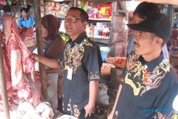 MAKANAN BERBAHAYA : Daging Gelonggongan Dijual di Pasar Klaten