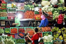 PASAR TRADISIONAL KARANGANYAR : Pedagang Pasar Nglano Pindah Setelah Lebaran