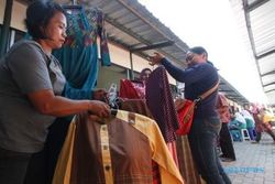 PASAR KLEWER : Februari 2017, Pedagang Pasar Klewer Bakul Masuk Pasar