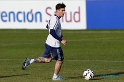 KABAR PEMAIN : Messi Sudah Kembali Berlatih