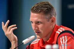 KARIER PEMAIN : Legenda Jerman Dukung Scweinsteiger Tinggalkan Bayern