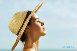 TIPS KECANTIKAN : Ini 4 Cara Jitu Lindungi Wajah dari Sinar UV