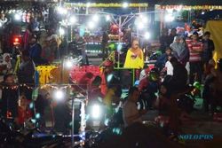 FOTO LEBARAN 2015 : Pasar Malam Ramadan Ramaikan Ponorogo