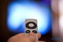 TEKNOLOGI TERBARU : Apple Berencana Ciptakan Remote TV dilengkapi Sensor Sidik Jari