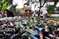 FOTO MIRAS SALATIGA : 3.500 Botol Miras Disita Polisi Salatiga