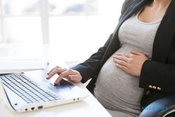 KISAH UNIK : Perusahaan Ini Atur Waktu Kehamilan Karyawan