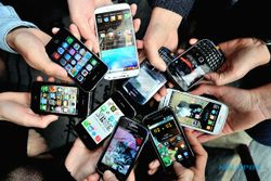 PENJUALAN SMARTPHONE : 2015 Diprediksi 1,9 Miliar Ponsel Terserap Pasar