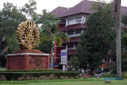 PENGUMUMAN SBMPTN 2015 : Ini Kumpulan Situs Perguruan Tinggi Negeri Se-Indonesia 