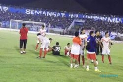 FINAL PIALA POLDA JATENG : PSIS Semarang VS Persis Solo Berakhir Rusuh