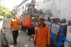  KEBERSIHAN KOTA : Pemulung Dilarang Mengais Sampah di TPS
