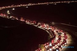 LEBARAN 2016 : Tol Brebes Timur Diprediksi Macet, Pemudik Diusir Jika Kelamaan di Rest Area