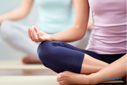 TIPS KESEHATAN : Yoga Efektif Mengurangi Nyeri Haid
