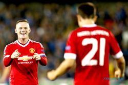 PLAY OFF LIGA CHAMPIONS : Rooney Bungkam Kritik dengan Hat-Trick