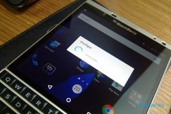 SMARTPHONE TERBARU : Blackberry Passport Silver Pakai OS Android?