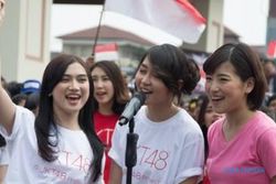 KABAR ARTIS : HUT Kemerdekaan RI, JKT48 Gelar Nyanyi Bareng dan Handshake