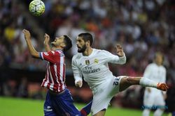 REAL MADRID VS SPORTING GIJON : Madrid Mandul di Awal Musim, Benitez Santai
