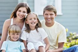 TIPS KELUARGA : Simak 5 Rahasia Ciptakan Keluarga Bahagia