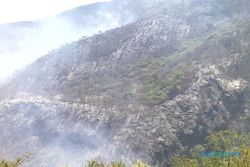 KEBAKARAN MERBABU : Api Merbabu Masih Membara, Pipa Air 3 Desa Terbakar