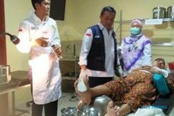 IBADAH HAJI 2015 : Sandal Hilang, Calhaj Asal Embarkasi Solo Kakinya Melepuh
