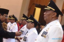 FOTO PILKADA 2015 : Begini Pelantikan Penjabat Bupati Ngawi…