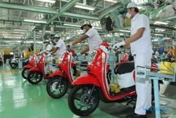 BURSA SEPEDA MOTOR : Rupiah Loyo, Honda akan Naikkan Harga Motor